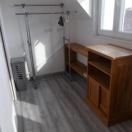B Salon Salle De Douche Wc Privative Cuisine Partagee 아파트 르 포르텔